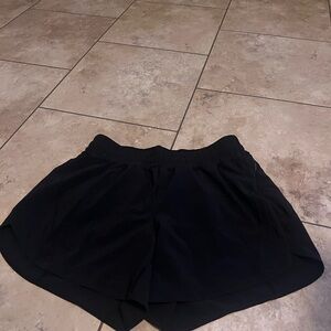 Lululemon Athletica Midnight Swiftly Midrise 3” Black Athletic Shorts